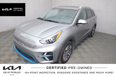 Used 2022 Kia Niro EX Premium w/ Cold Weather Package