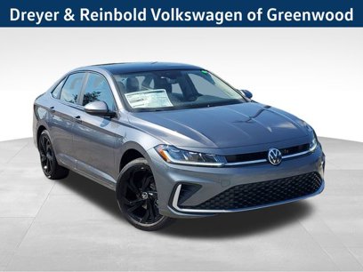 New 2025 Volkswagen Jetta SE
