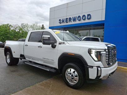Used 2024 GMC Sierra 3500 Denali w/ Denali Reserve Package