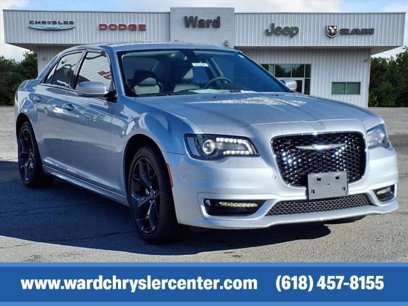 New 2023 Chrysler 300 Touring L