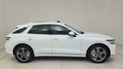 Used 2024 Genesis Electrified GV70 Prestige w/ Prestige Package