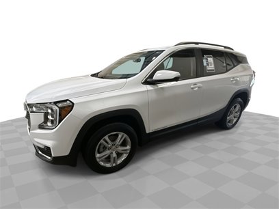Used 2024 GMC Terrain SLE w/ Driver Convenience Package