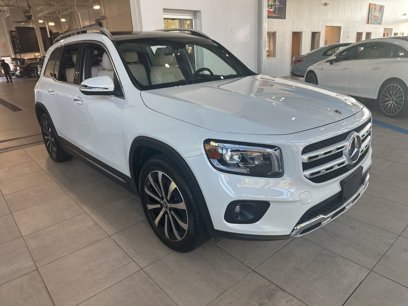 Used 2021 Mercedes-Benz GLB 250 4MATIC w/ Premium Package