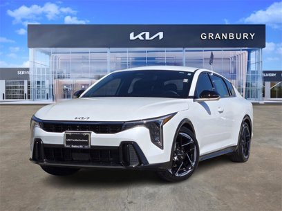 Certified 2025 Kia K4 GT-Line