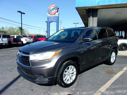Used 2014 Toyota Highlander LE