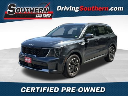 Used 2024 Kia Sorento S w/ Panoramic Sunroof Package