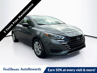 New 2025 Nissan Versa S w/ Trunk Package