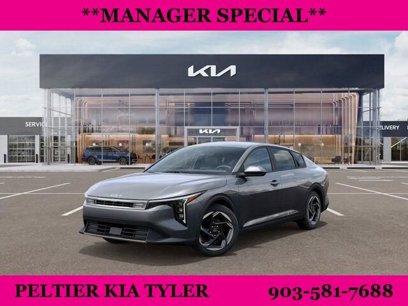 New 2025 Kia K4 EX