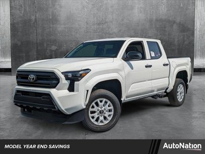 New 2024 Toyota Tacoma SR
