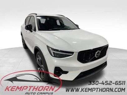 Used 2025 Volvo XC40 B5 Plus w/ Protection Package Premier