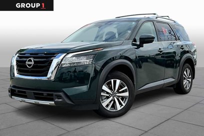 Used 2024 Nissan Pathfinder SL