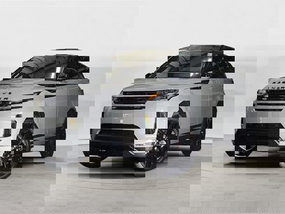 New 2025 Land Rover Range Rover Evoque S