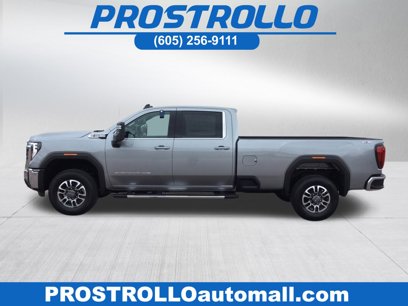 New 2025 GMC Sierra 2500 SLE