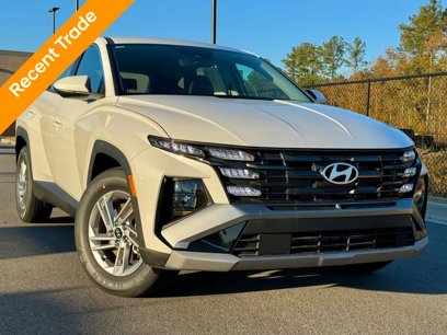 Certified 2025 Hyundai Tucson SE
