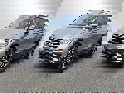 New 2024 Volkswagen Tiguan S