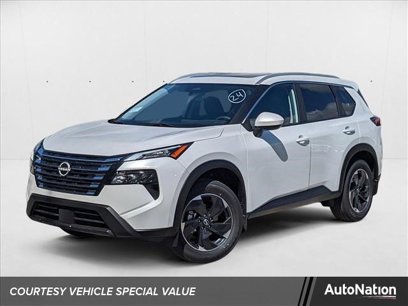 New 2024 Nissan Rogue SV w/ SV Premium Package