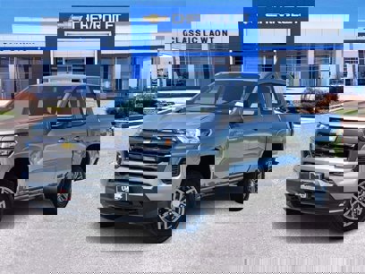 New 2025 Chevrolet Colorado LT