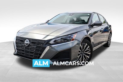 Used 2023 Nissan Altima 2.5 SV