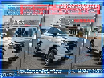 Certified 2023 Nissan Pathfinder SV w/ Black Appearance Package