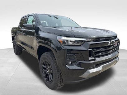 New 2025 Chevrolet Colorado Z71 w/ Midnight Edition