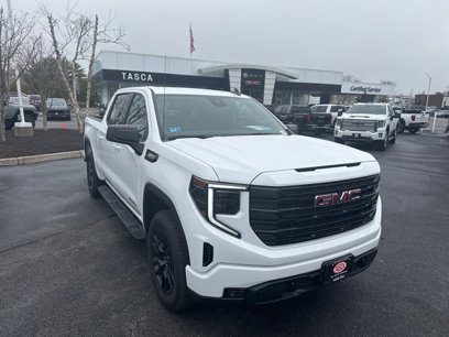 Used 2025 GMC Sierra 1500 Elevation