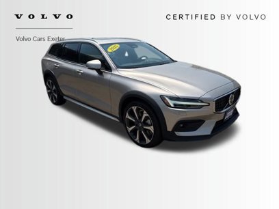 Certified 2025 Volvo V60 B5 Cross Country Ultra