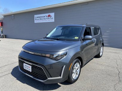 Used 2023 Kia Soul LX w/ Option Group 015