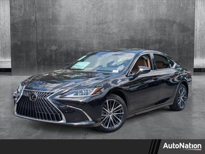 New 2025 Lexus ES 350 w/ Premium Package