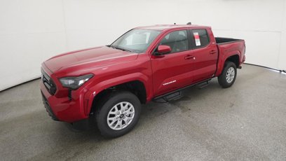New 2025 Toyota Tacoma SR5