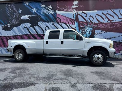 Used 2006 Ford F350 Lariat