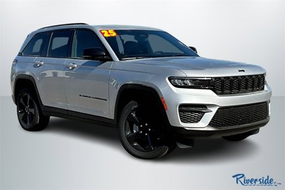 New 2025 Jeep Grand Cherokee Altitude