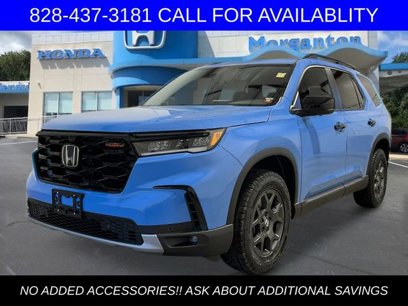 New 2025 Honda Pilot TrailSport