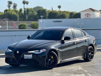 Used 2021 Alfa Romeo Giulia Ti w/ Nero Edizione