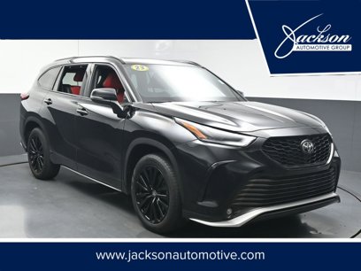 Used 2023 Toyota Highlander XSE