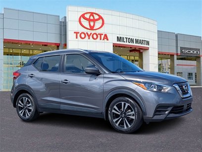 Used 2020 Nissan Kicks SV