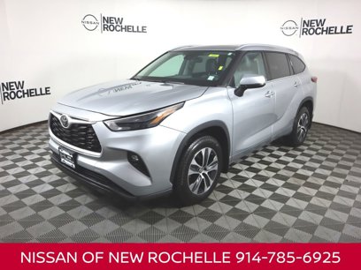 Used 2022 Toyota Highlander XLE
