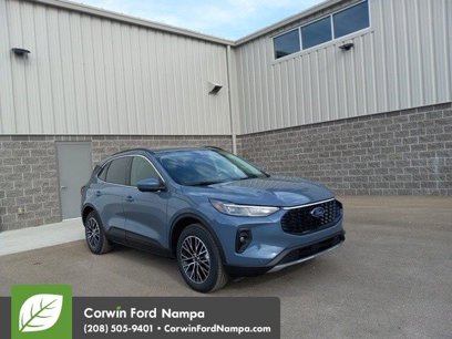 New 2025 Ford Escape SE w/ PHEV Premium Package