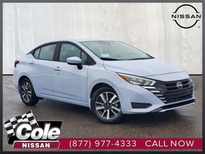 New 2025 Nissan Versa SV w/ Trunk Package