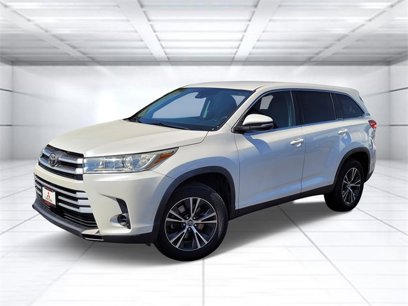 Used 2019 Toyota Highlander LE