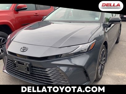 Used 2025 Toyota Camry XLE