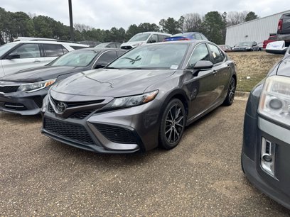Used 2022 Toyota Camry SE