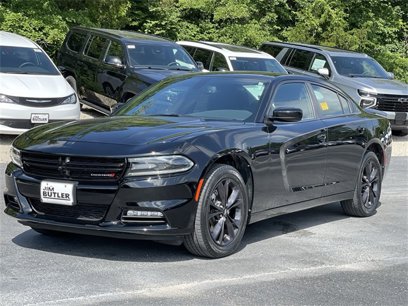 Used 2021 Dodge Charger SXT w/ Blacktop Package