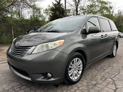 Used 2012 Toyota Sienna XLE