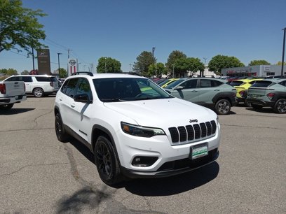 Used 2023 Jeep Cherokee Altitude Lux