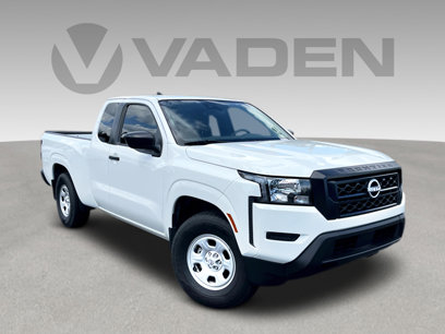 Used 2023 Nissan Frontier S w/ Technology Package