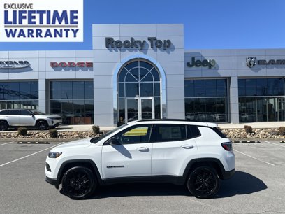 New 2025 Jeep Compass Latitude w/ Altitude Special Edition