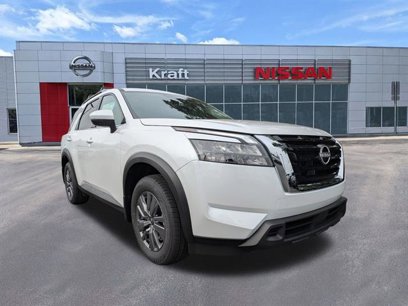 New 2025 Nissan Pathfinder SV