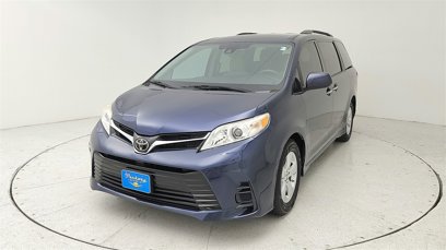 Used 2019 Toyota Sienna LE