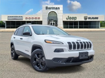 Used 2016 Jeep Cherokee Sport w/ Cold Weather Group