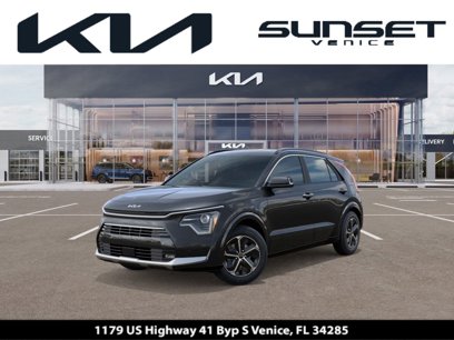New 2025 Kia Niro SX